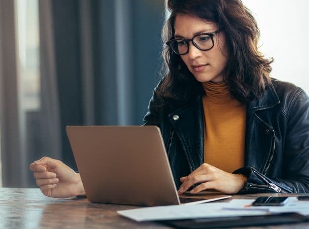 Easily control and manage business expenses